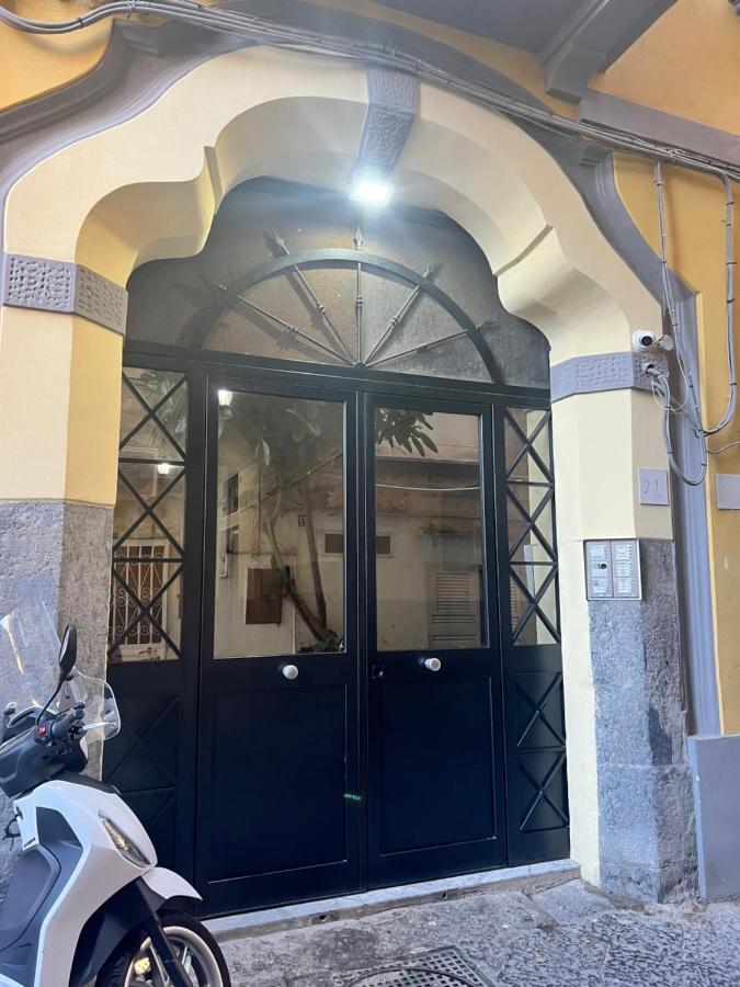 Casa Montesanto 21 Napoli